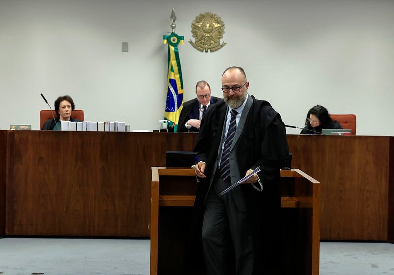 Advogado Mellilo Dinis Nascimento