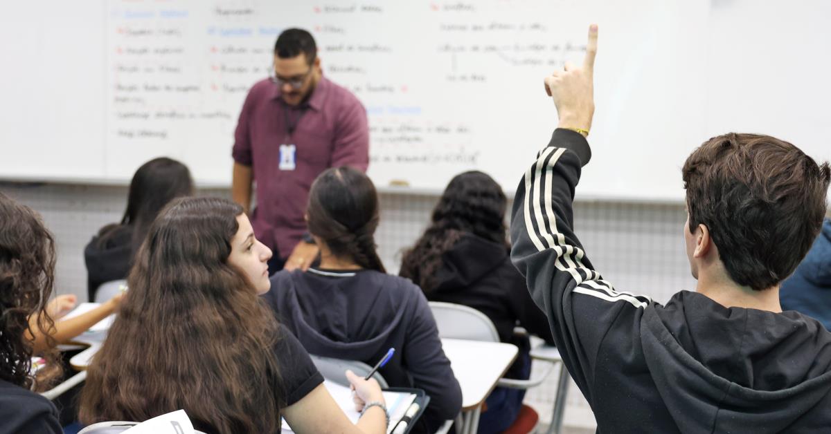 Deputada propõe obrigatoriedade de ensino inclusivo na Pedagogia
