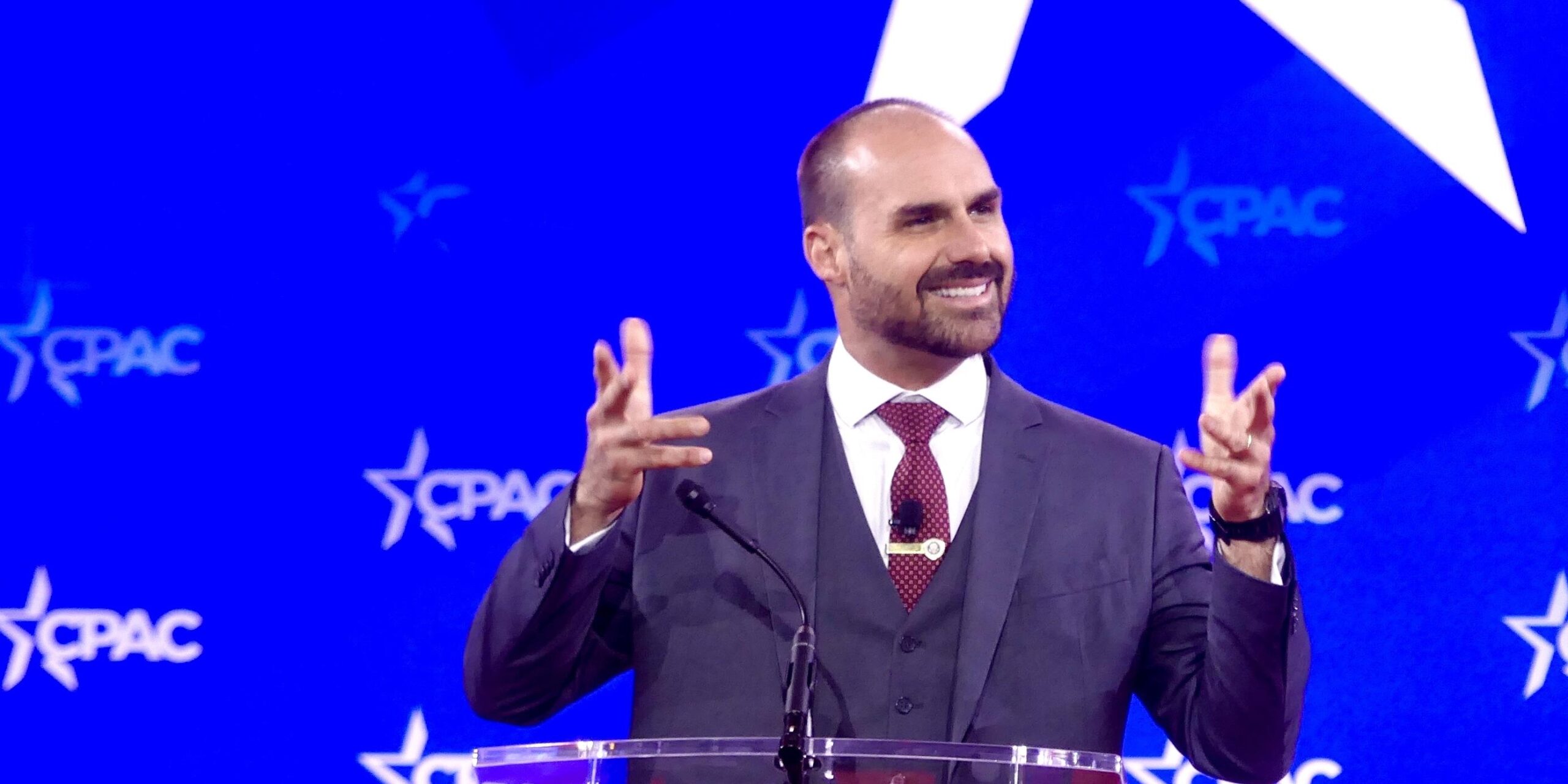 Eduardo: PF que agir contra Bolsonaro entrará na “mira dos EUA”