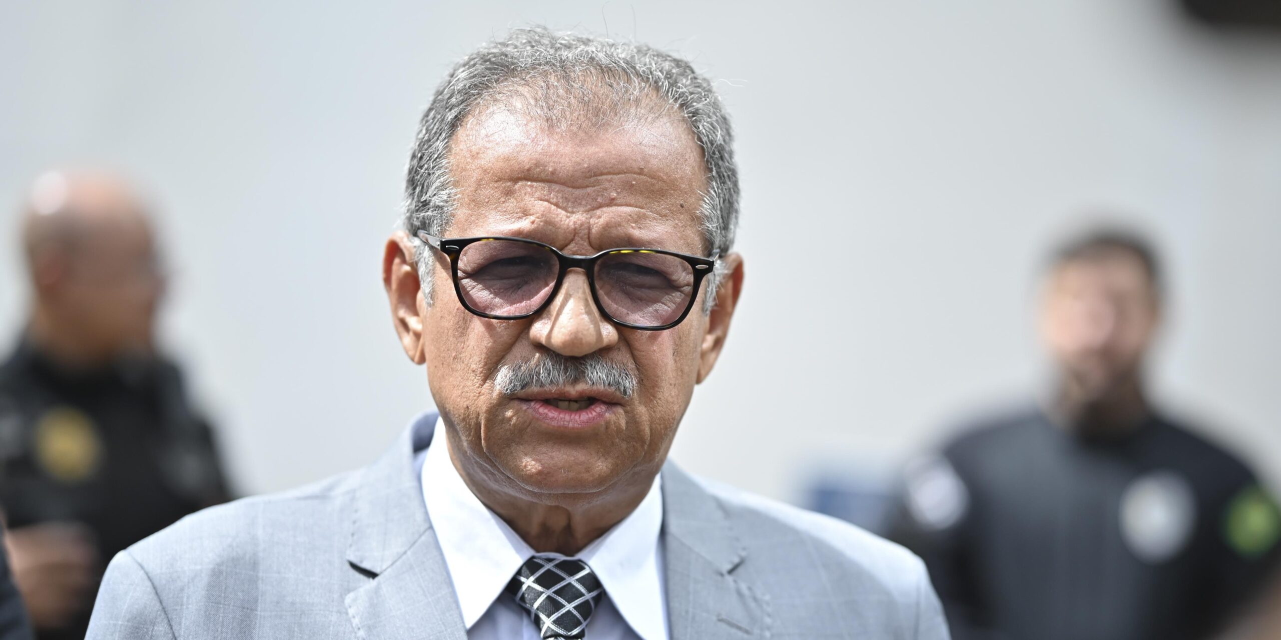 Ex-desembargador que defendeu prisão de Moraes se filia ao Novo