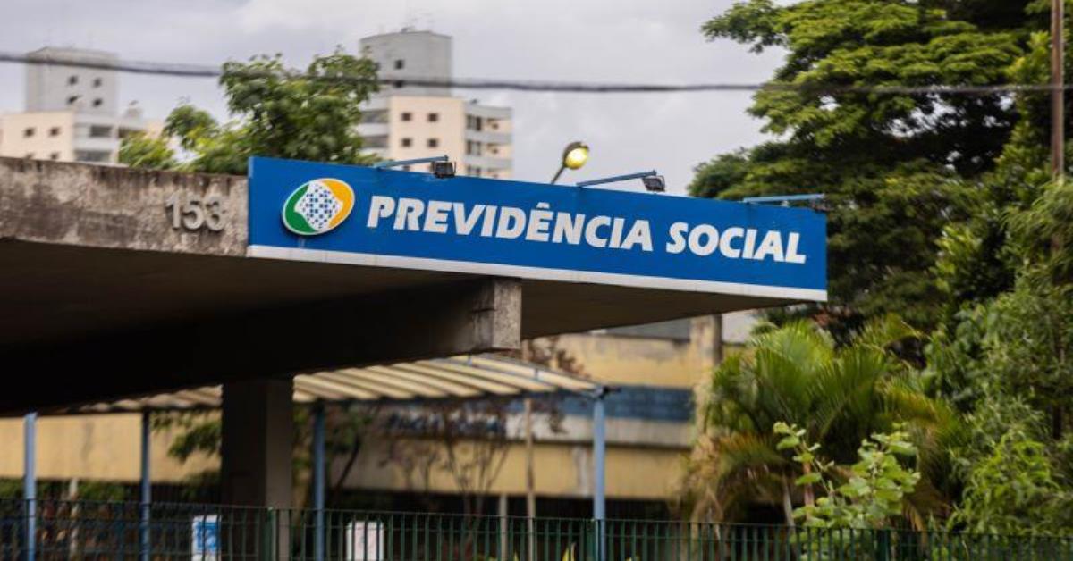 Governo prevê que déficit do INSS vai a 11% do PIB até o fim do século