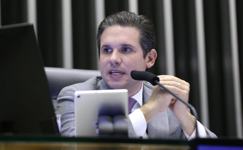 Grupo terá representantes de todos os partidos e prazo de 45 dias para entregar relatório.