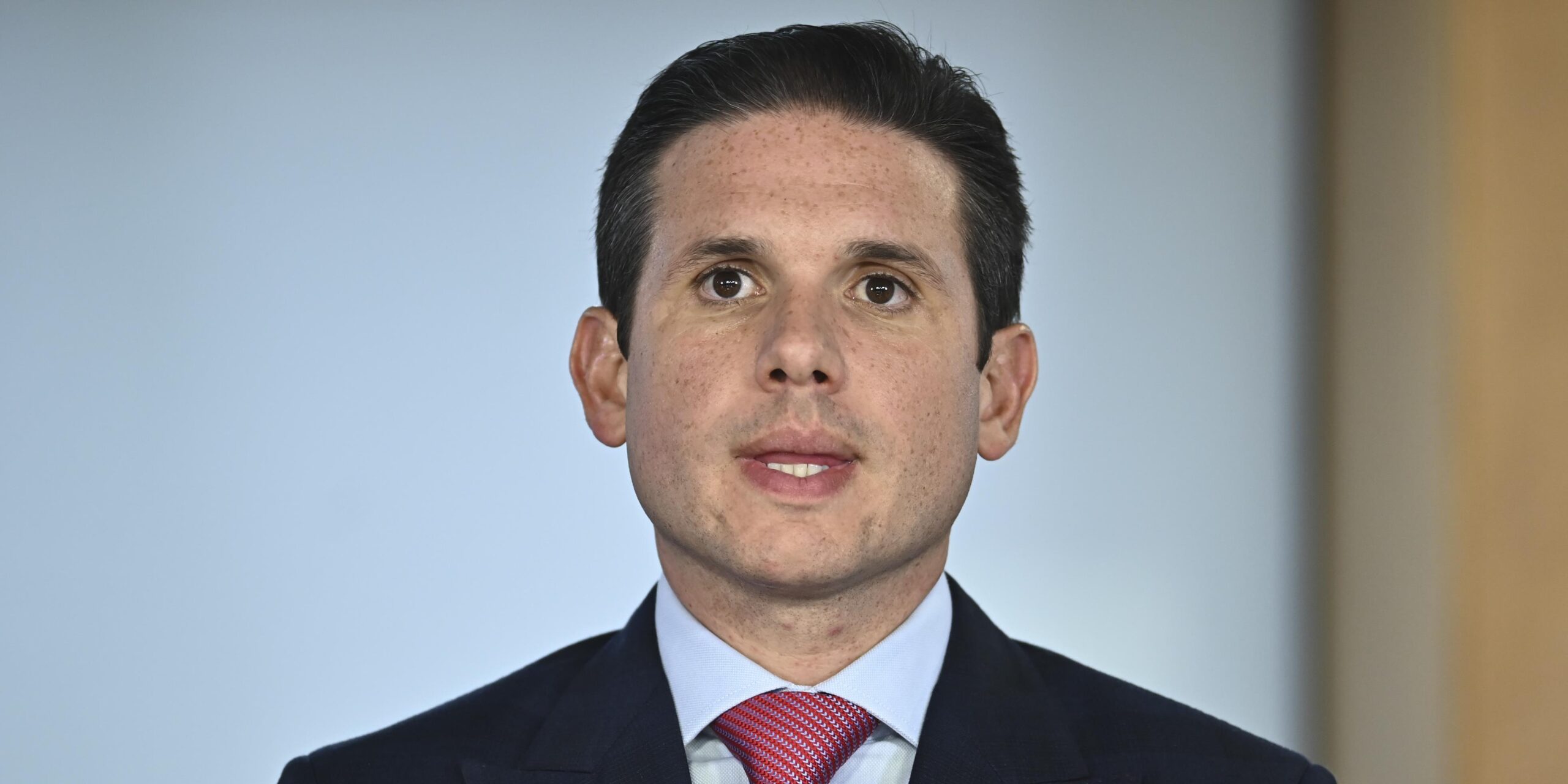 Hugo defende participação de bancos no debate da isenção do IR