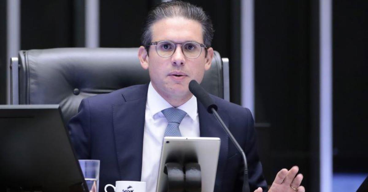 Hugo muda normas e reduz margem para obstrução no plenário