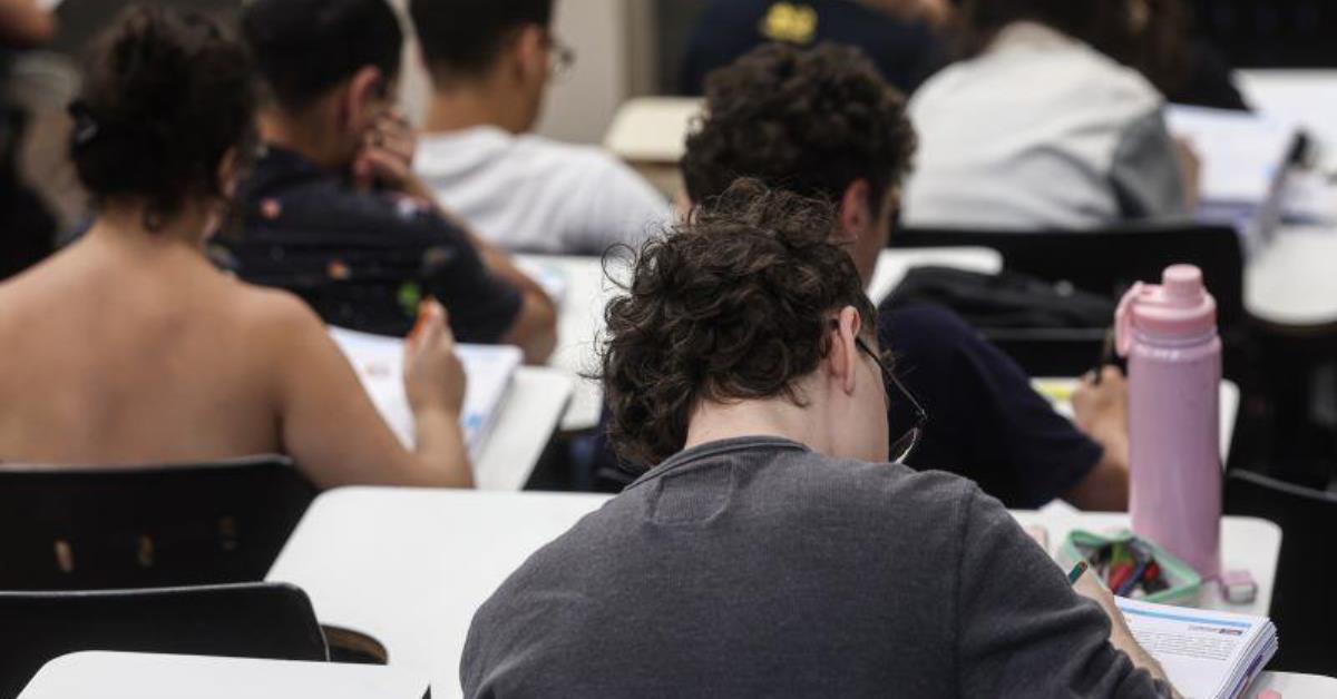 Inscrições para o Enem 2025 estão abertas; veja o que muda neste ano