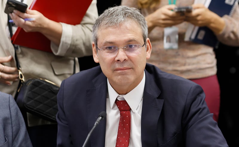 Inquérito foi aberto após denúncia sobre articulações de Eduardo nos EUA contra Moraes.