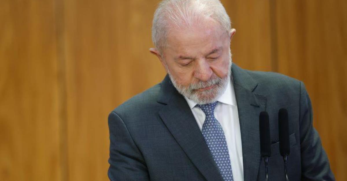Lula despacha do Alvorada após crise de labirintite