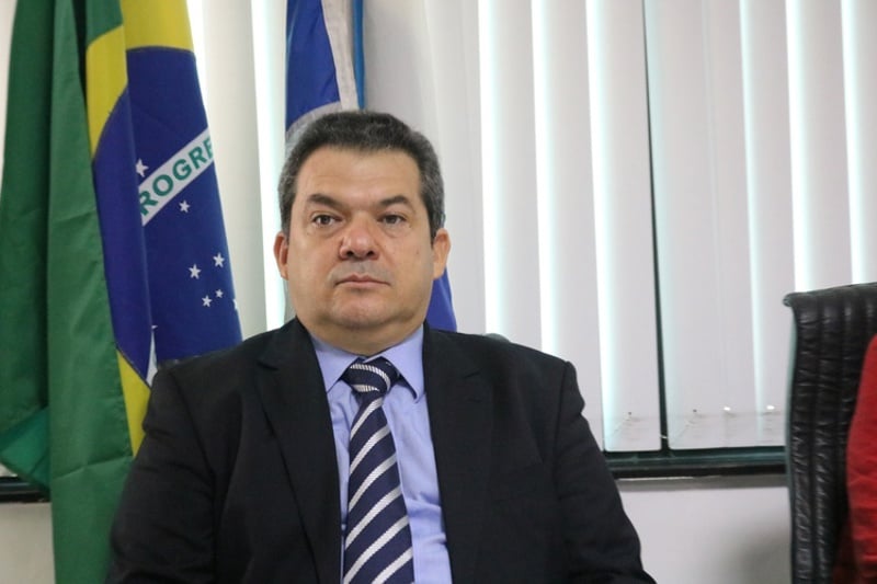 Carlos Pires Brandão.