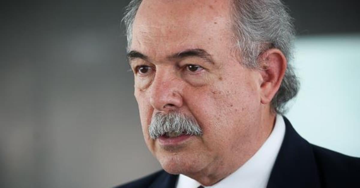 Mercadante propõe imposto sobre bets para compensar o aumento do IOF