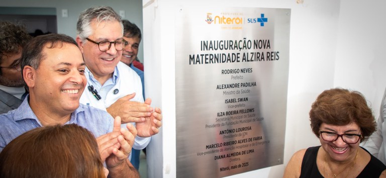 Ministro da Saúde inaugura maternidade referência em atendimento humanizado em Niterói (RJ)