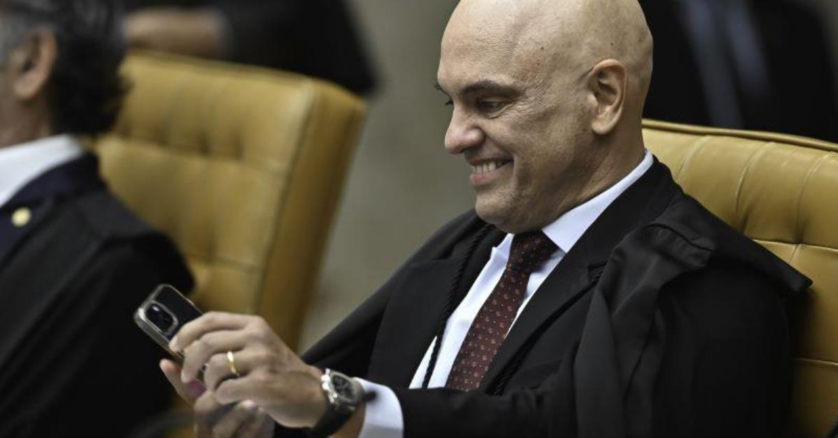 Moraes contraria Câmara e vota por manter parte de ação contra Ramagem