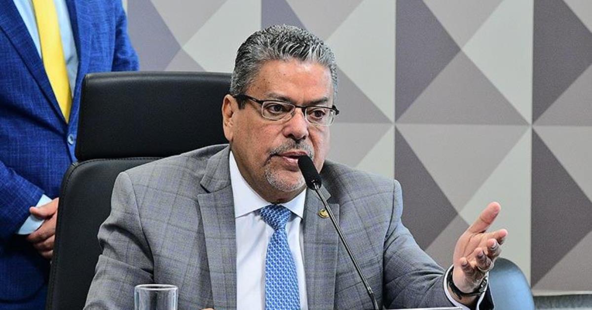 “Ninguém aponta o dedo pra mim”, diz Dr. Hiran ao rebater Cleitinho