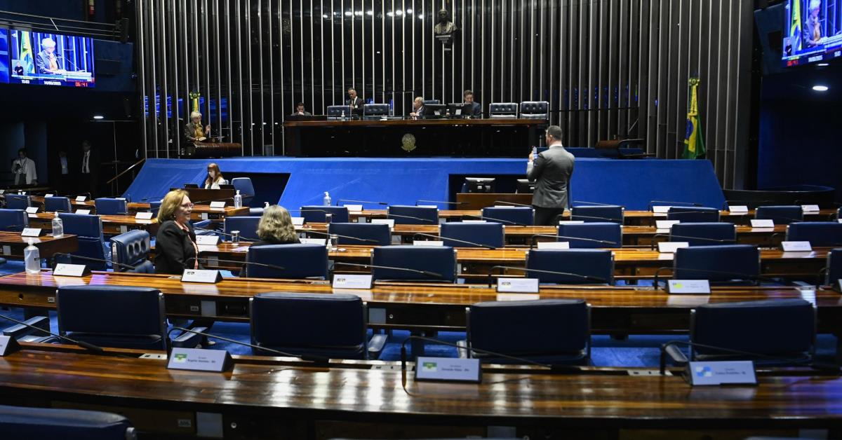 Pauta do Senado tem novo marco do licenciamento ambiental e PECs sociais