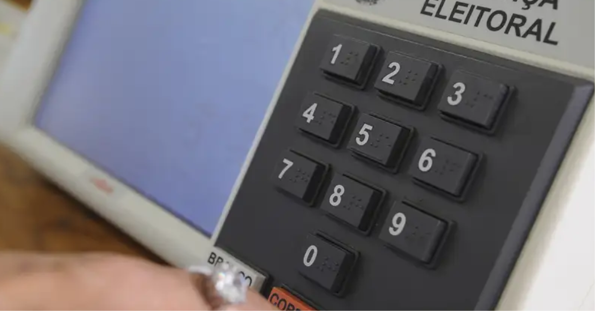 PEC do fim da reeleição: eleitor terá de votar em 9 pessoas de uma vez