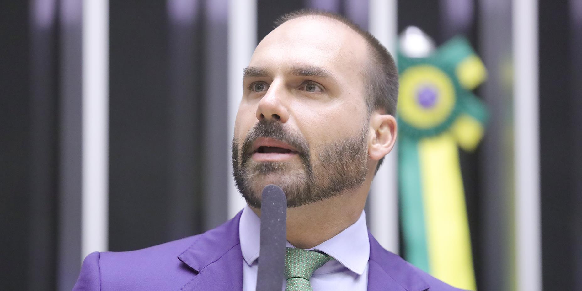 PGR pede inquérito contra Eduardo Bolsonaro por obstrução de justiça