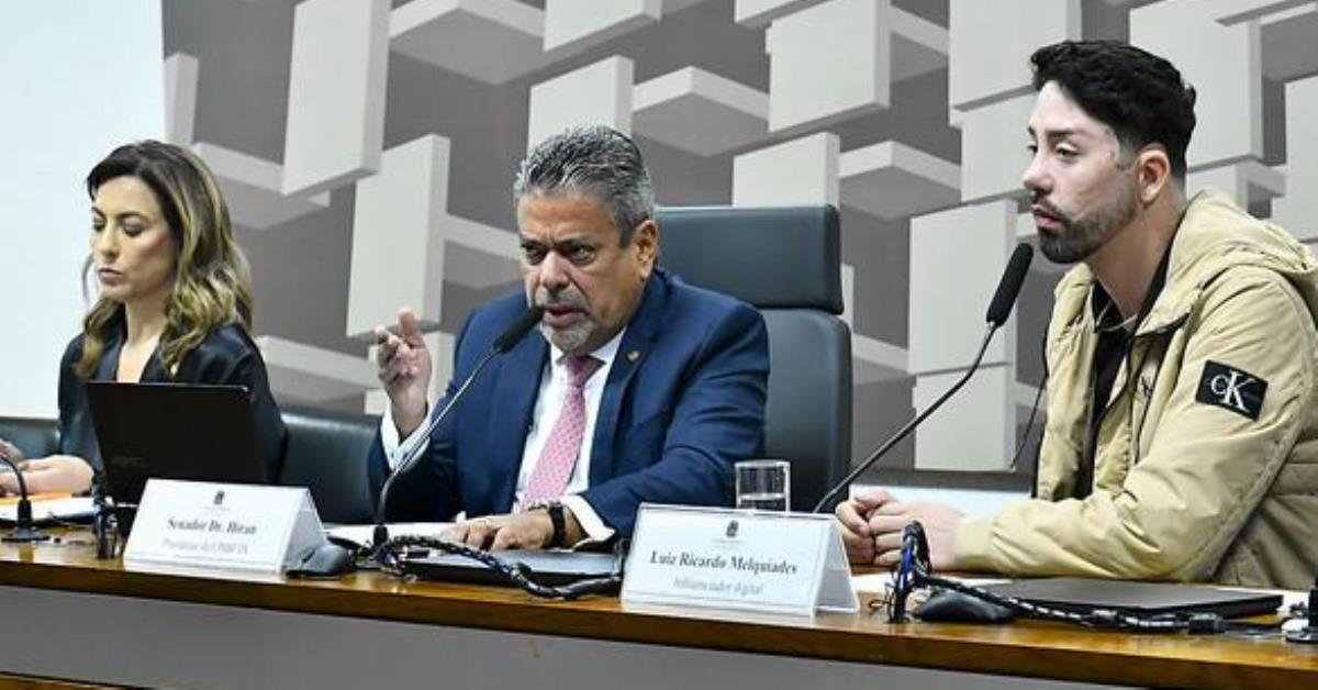 “Quem aprovou foram vocês”, diz Rico sobre divulgação de jogos