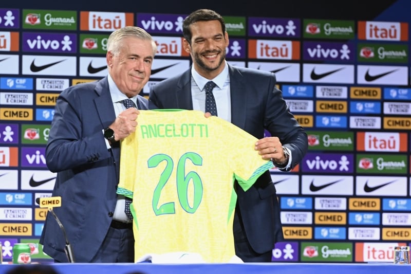 Carlo Ancelotti e SAmir Xaud.