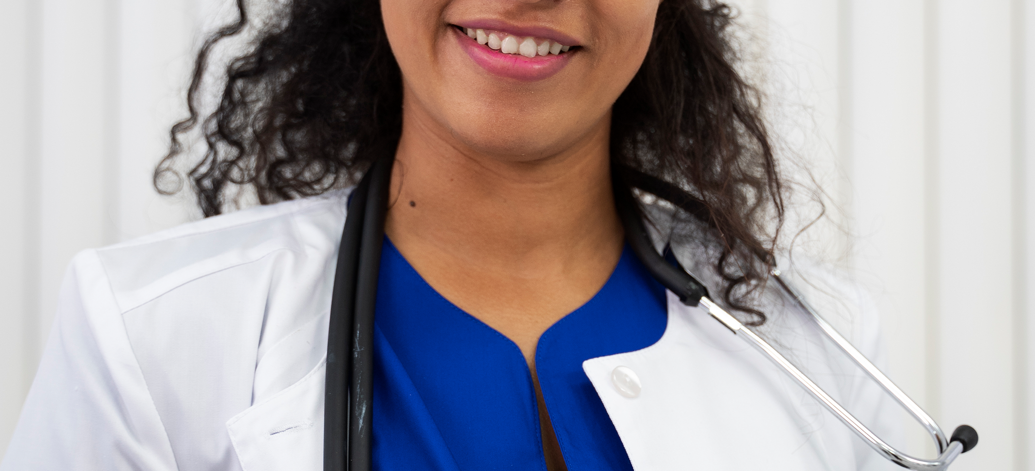 Residente de Medicina tem cobrança do FIES suspensa pelo TRF5 
		Última atualização:  05/05/2025 às 14:16:00