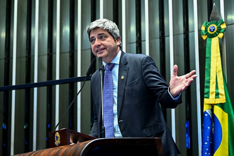 Declaração foi proferida enquanto Alcolumbre trabalha texto alternativo para anistia.