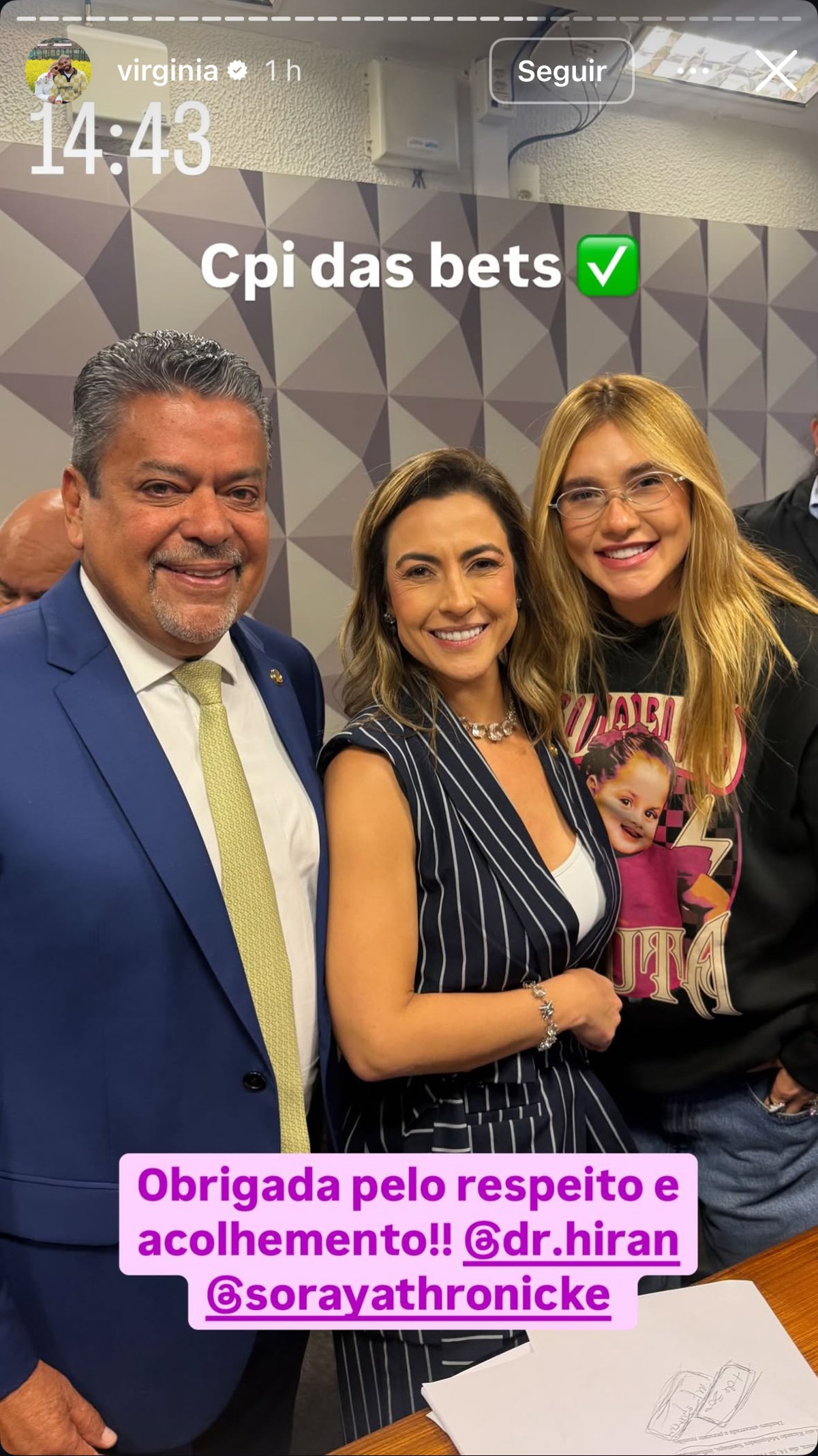 Imagem mostrando parlamentares e influenciadora após depoimento na CPI das casas de apostas