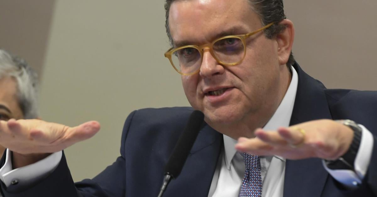 Wolney se diz pessoalmente a favor da CPMI, mas aponta preocupações