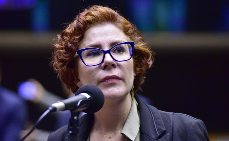 Com a condenação, Carla Zambelli será declarada inelegível após o trânsito em julgado.