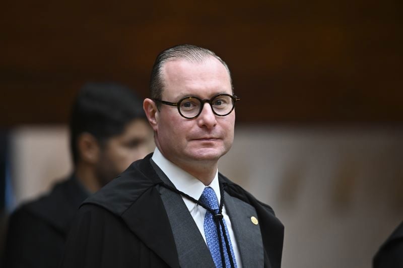 O ministro Cristiano Zanin é o presidente da 1ª Turma do STF.