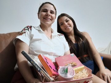 Roberta Burity é um exemplo de adoção tardia