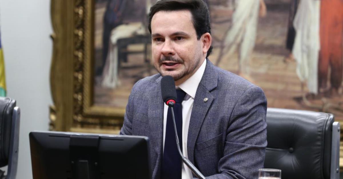 Câmara aprova ajuda de custo para pacientes do SUS em tratamento fora