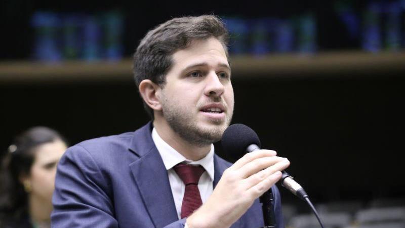O deputado Pedro Campos (PSB-PE) é o autor da proposta.