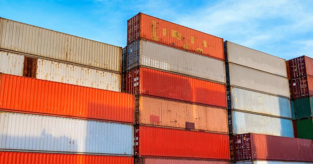 Câmara discute sobre-estadia abusiva no transporte marítimo