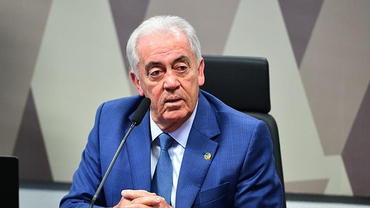 Otto Alencar é o presidente da CCJ, responsável pela análise da proposta.