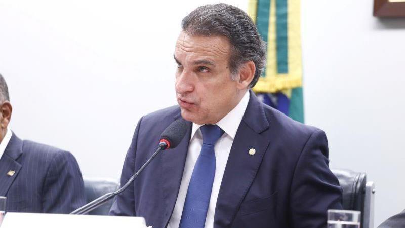 Projeto foi relatado pelo deputado Hugo Leal (PSD-RJ) na comissão.