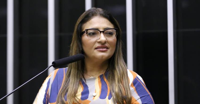 Comissão aprova projeto que aumenta pena para estelionato contra idoso