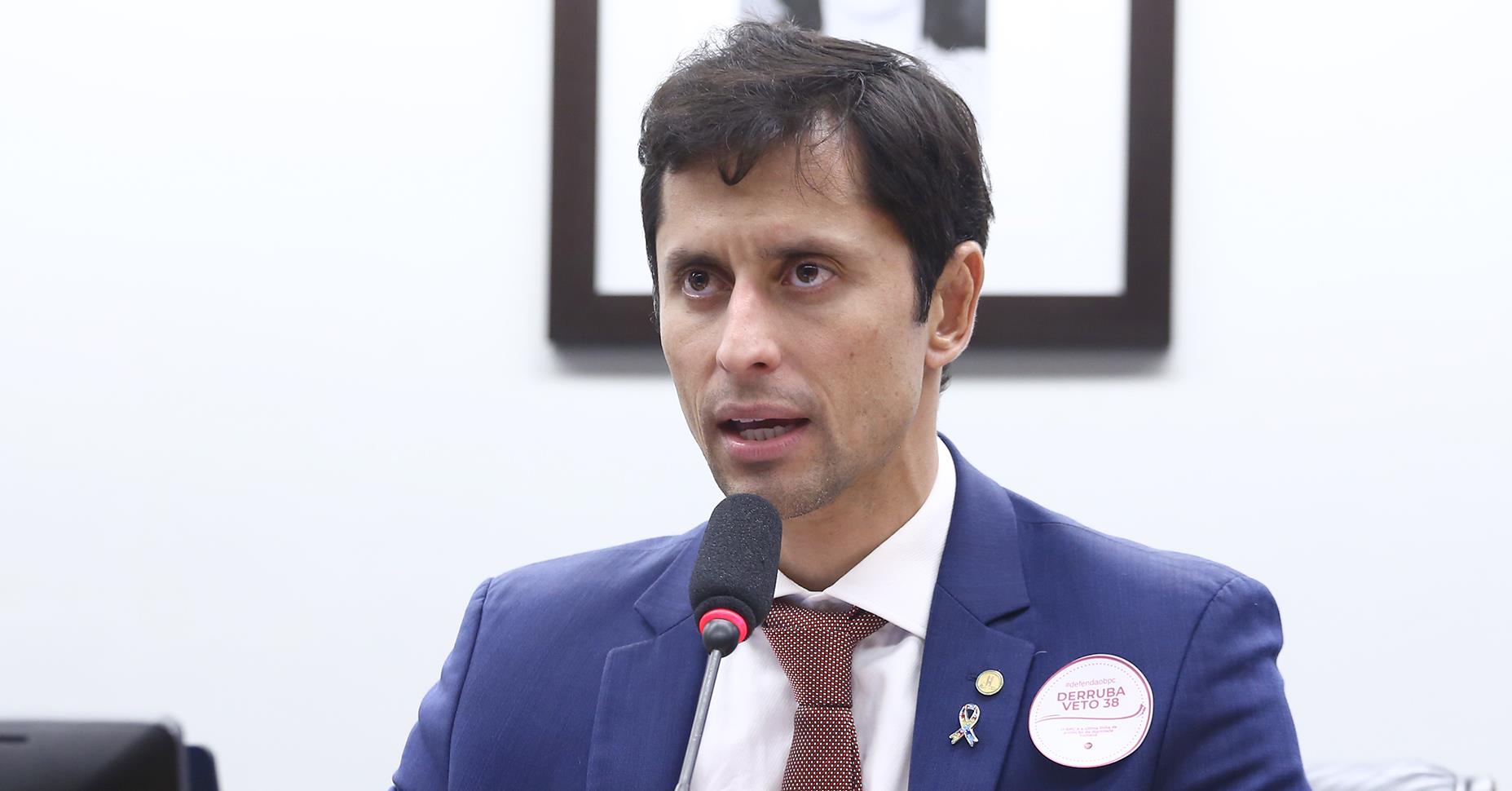 Comissão faz balanço de ações do governo para pessoas com deficiência