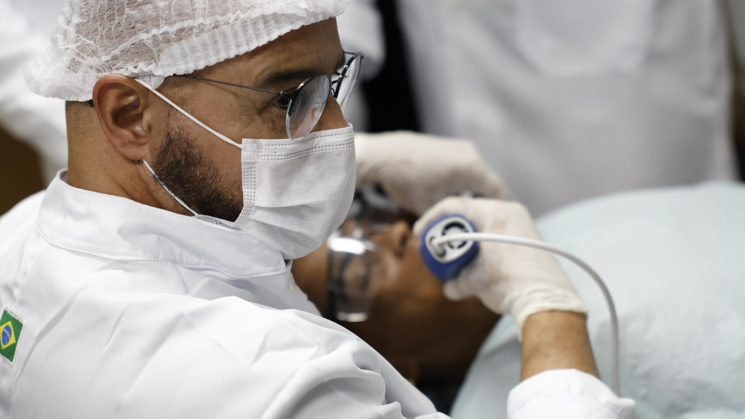 Regra exige que gasto não comprometa serviços e restringe repasses a entidades privadas sem critérios.