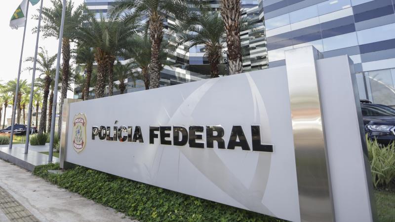 Matéria do Congresso em Foco aparece como referência em trecho do relatório final.