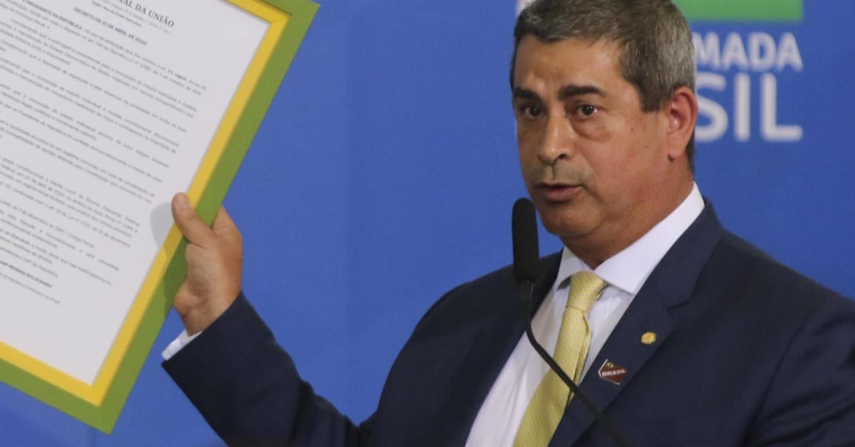 Coronel Tadeu assume cadeira de Carla Zambelli na Câmara