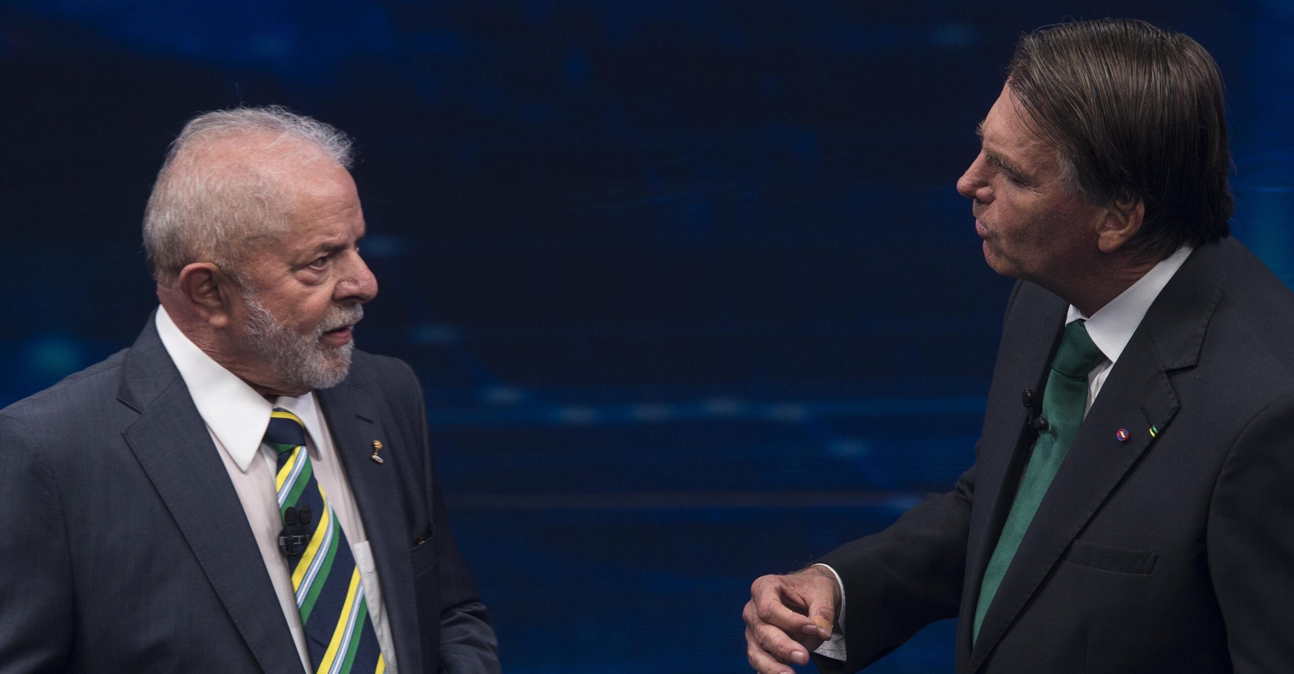 Datafolha: bolsonaristas autodeclarados avançam e empatam com petistas