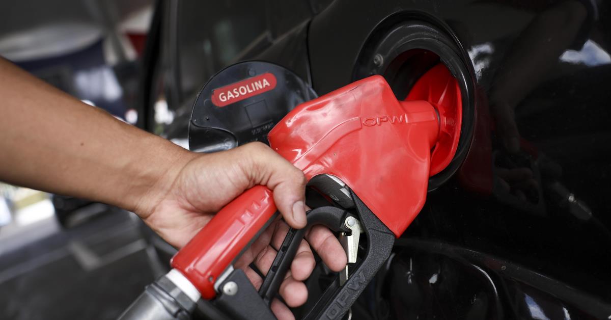 Governo anuncia aumento da mistura de etanol nos combustíveis