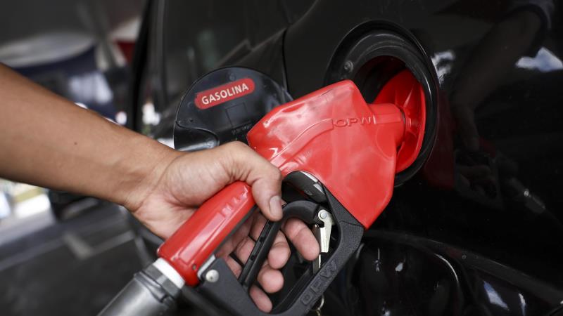 Medida antecipa plano energético diante da instabilidade no mercado internacional.