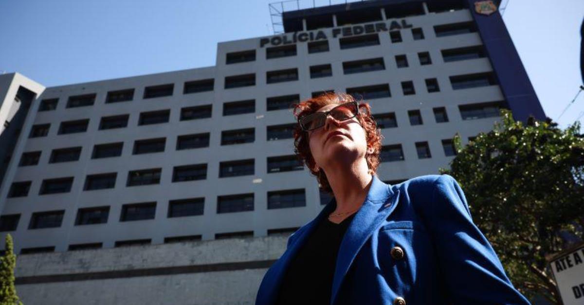 Governo envia ao Itamaraty pedido de extradição de Carla Zambelli