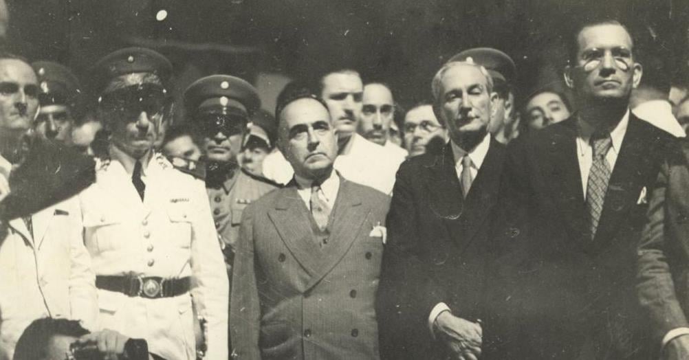 Há 71 anos, Vargas escapou do impeachment, mas não da crise