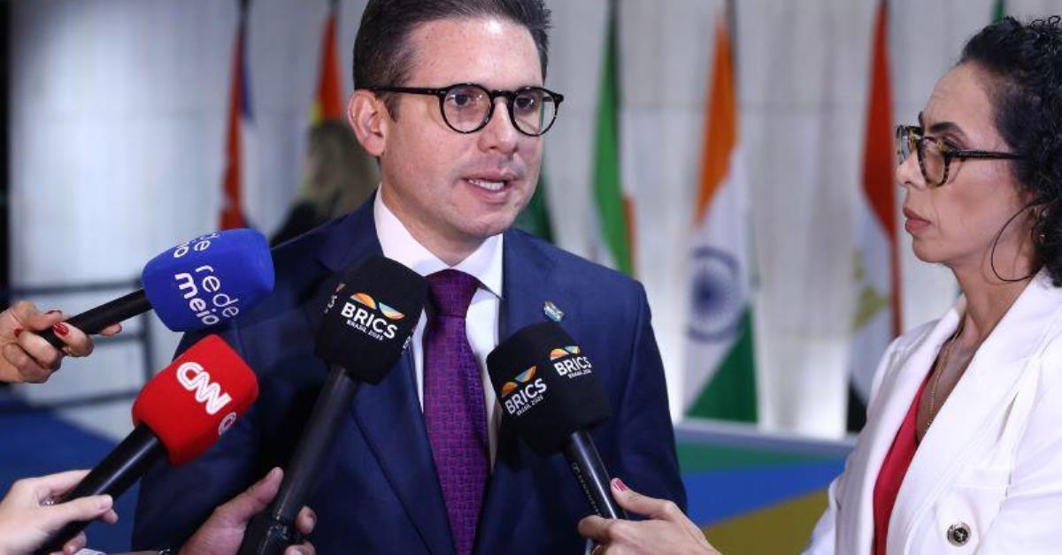 Hugo defende encontros do Brics com foco em prosperidade e mulheres