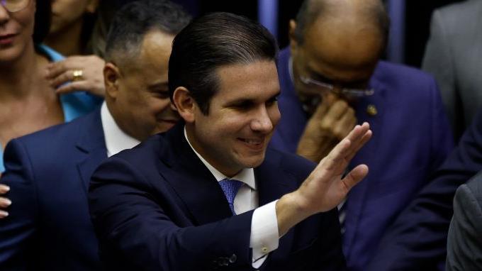 Mudança de planos: o presidente da Câmara, Hugo Motta (Republicanos-PB), não estará no STF.