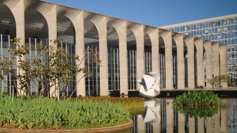 Ministério reforçou alerta levantado em 2023 para que brasileiros evitem ficar em solo israelense.