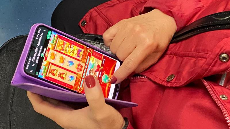 Avanço de jogos online compromete gastos do consumidor, aponta estudo.