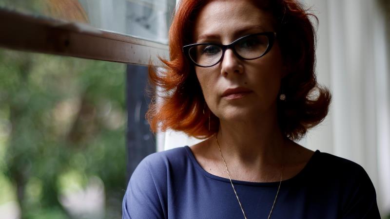 Carla Zambelli é alvo de mandado de prisão preventiva determinada pelo STF.