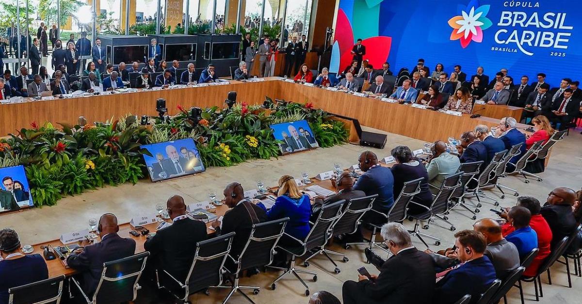 Lula anuncia aporte de US$ 5 mi ao Banco do Caribe para ações sociais