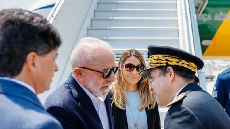 Lula em sua última viagem internacional, à França, no início do mês.